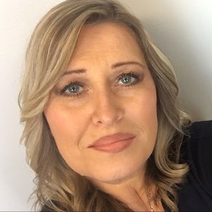 Meet your Posher, Priscilla